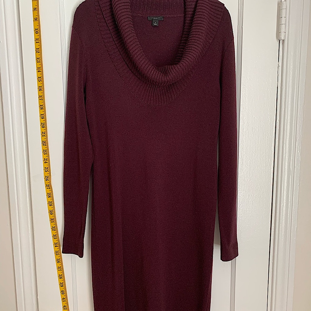 Cowl neck knit long sleeves dress